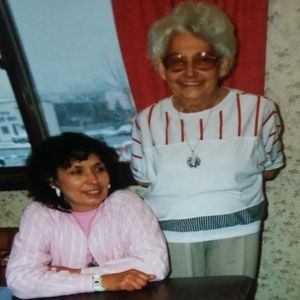 Meet your Posher, Sondra